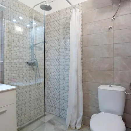 And With Parking Space - 19786 Rogoznica (Sibenik-Knin)