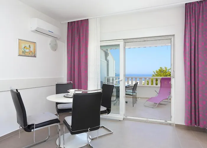 And With Parking Space - 19786 3*